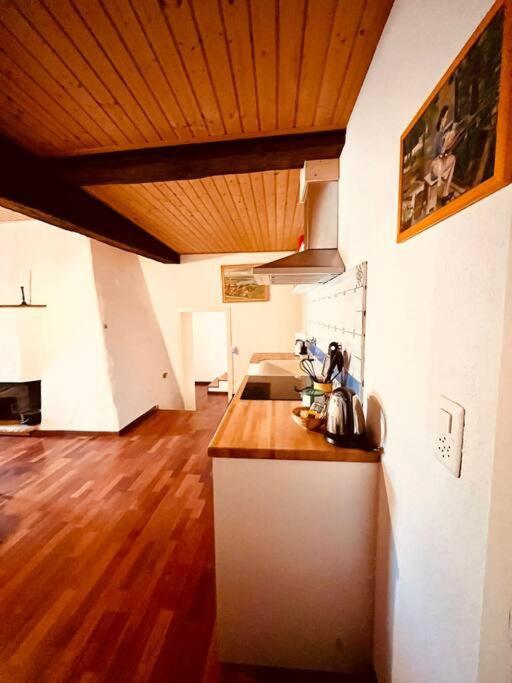 Charmant Appartement De Vacances Alta Ripa Hauterive  Exterior photo